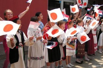 Japanski princ i princeza posjetili učeničku zadrugu “Oton” u Zagrebu