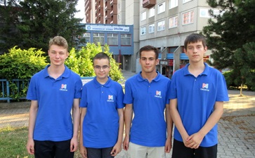1 zlatna i 2 srebrne medalje naših srednjoškolaca na Srednjoeuropskoj informatičkoj olimpijadi
