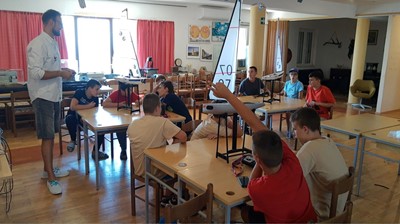 Ljetne škole tehničkih aktivnosti u Zvjezdanom selu Mosor