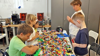 STEM ljeto u ZTK tradicionalno počelo LEGO radionicama