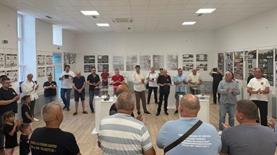 Otvorena maketarska izložba „Hrvatska vojska i policija u mjerilu – od Domovinskog rata do danas“